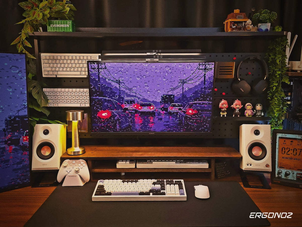 ERGONOZ PANEL 02 pegboard - moody purple night setup